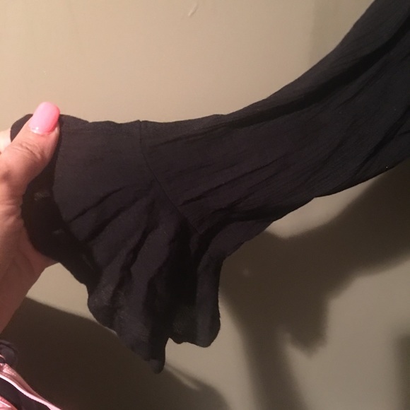 Jodifl Women’s Blk Flowy Long Sleeve Top SZ S - Picture 4 of 8